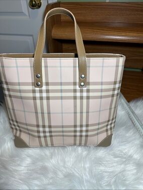 Burberry  in London small tote bag